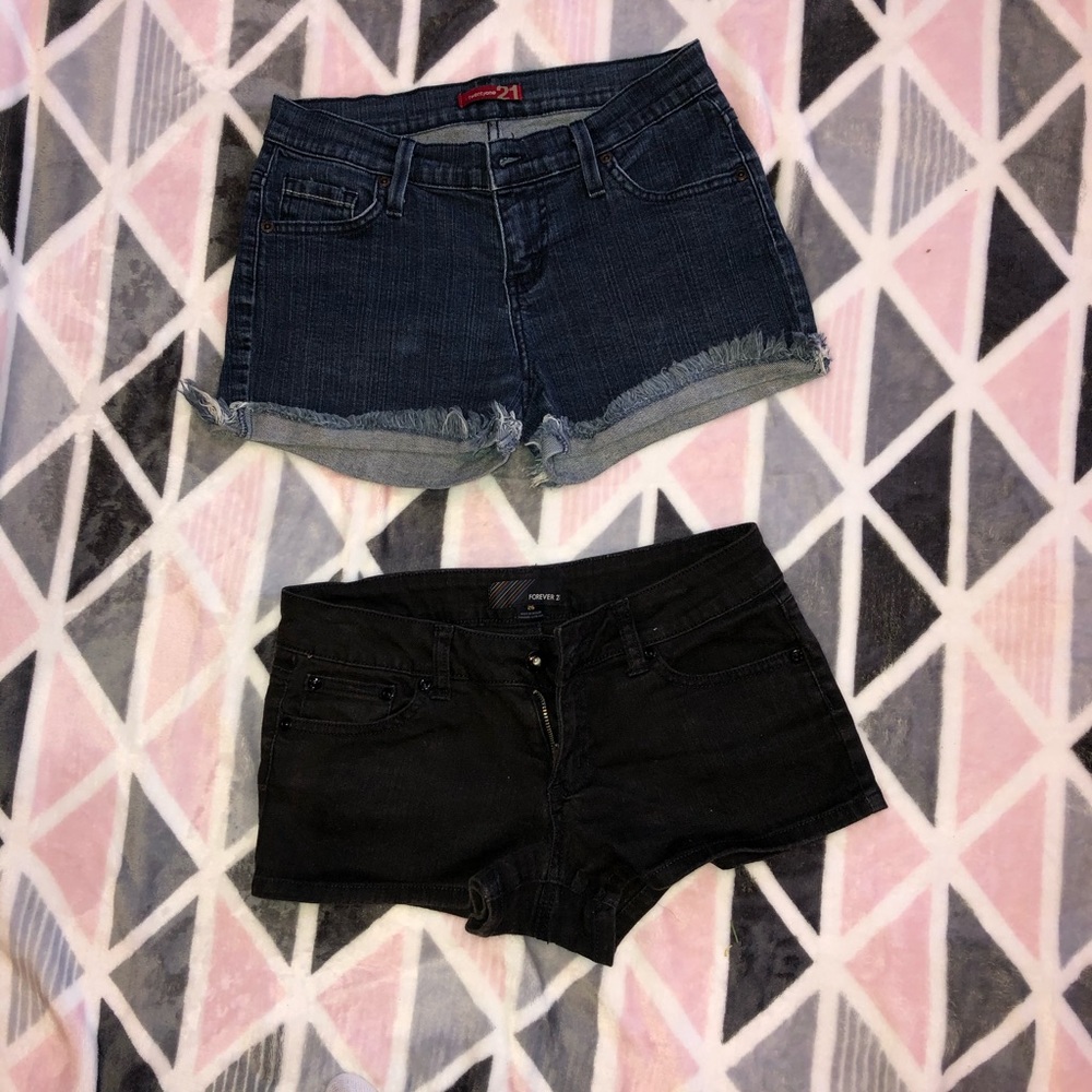 Forever 21 shorts bundle of 2